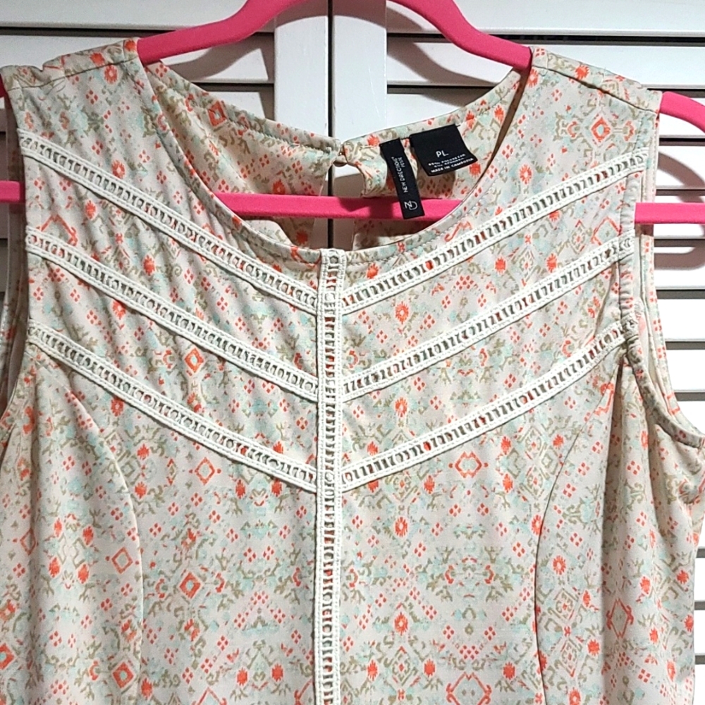 Womens tops 3 pk bundle. Size Petite Large - Picture 8 of 12